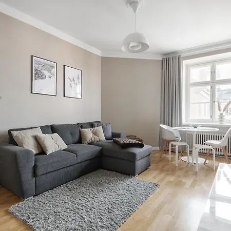 Wehost Top Floor 1br With A View @kulmavuorenkatu *