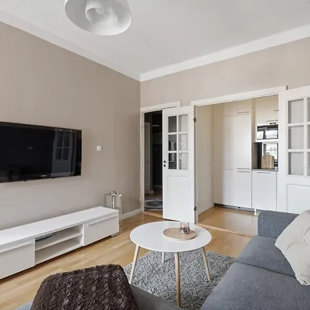 Apartamento Wehost Top Floor 1br With A View @kulmavuorenkatu Helsínquia
