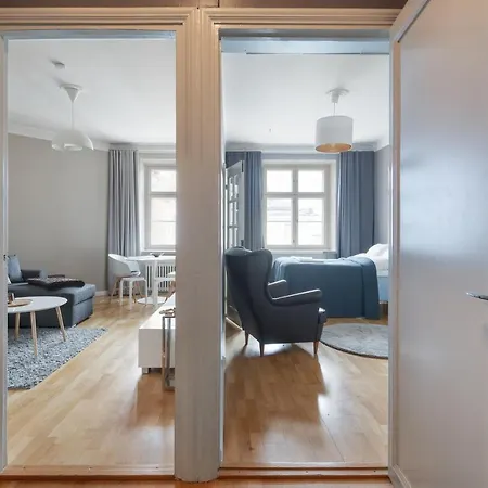 Wehost Top Floor 1br With A View @kulmavuorenkatu * Helsínquia
